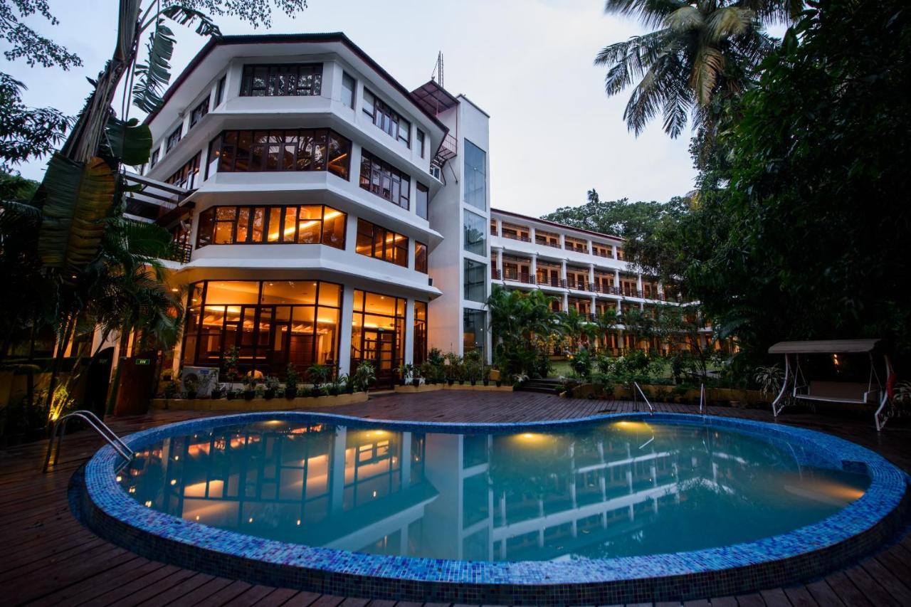 Silver Sand Sentinel Hotel Port Blair Exterior photo