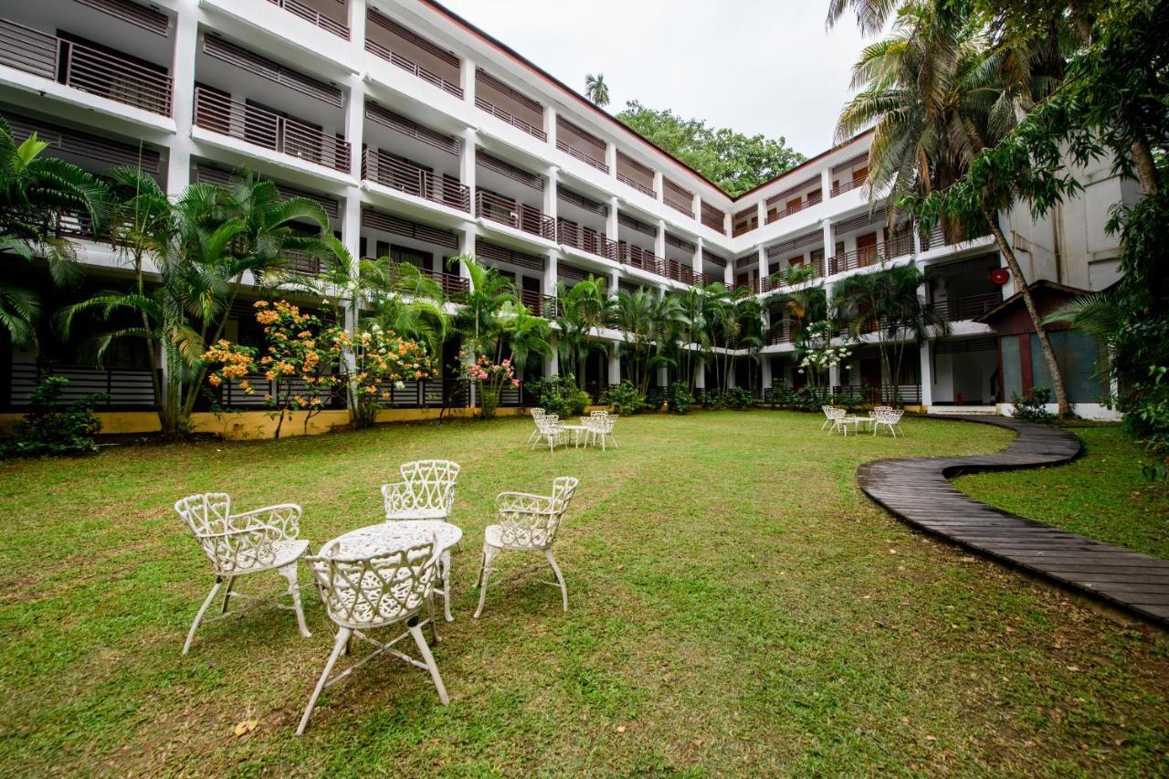 Silver Sand Sentinel Hotel Port Blair Exterior photo